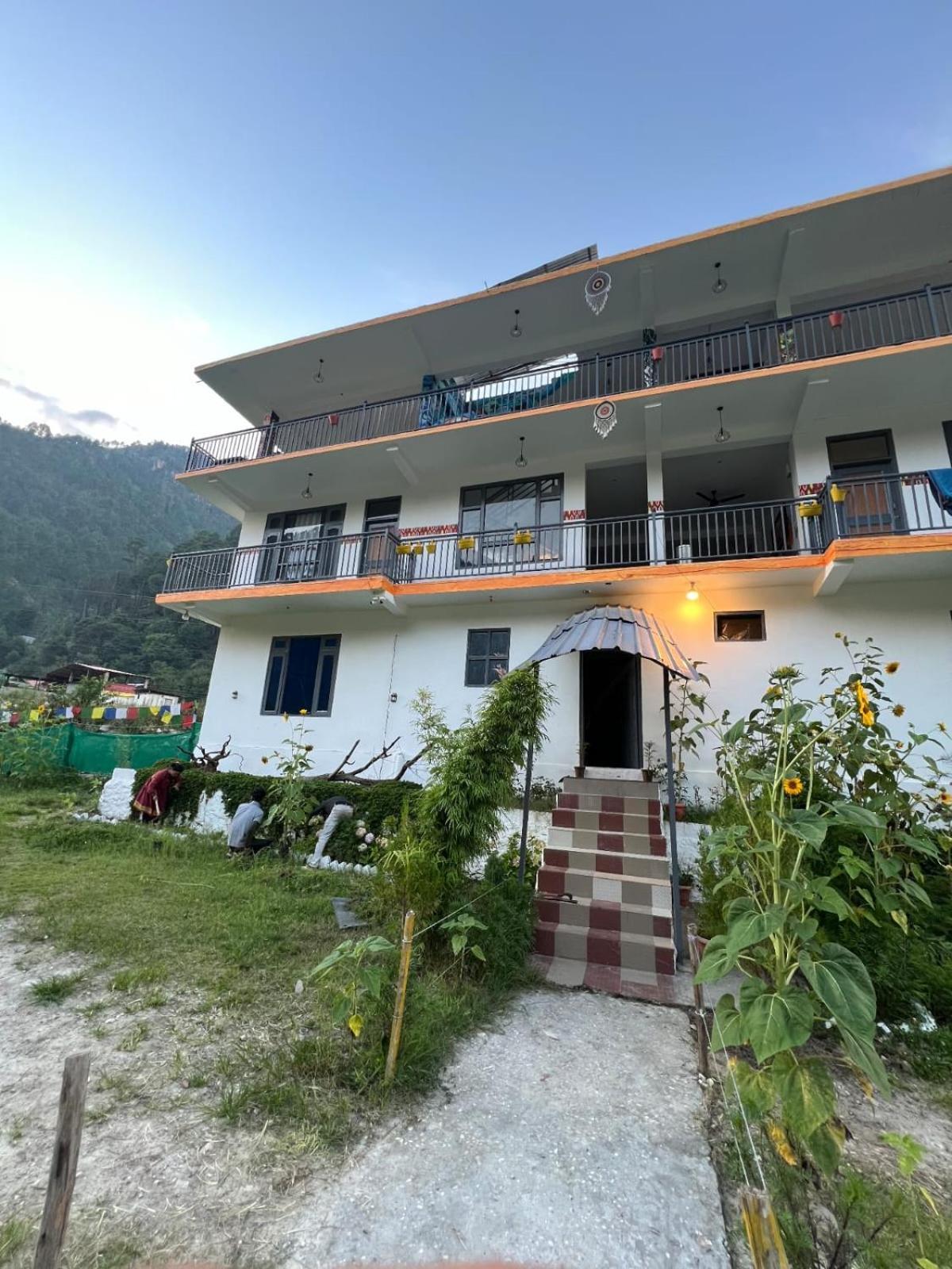 Himtrek Stay كاسول المظهر الخارجي الصورة
